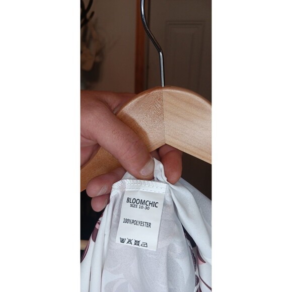 NWT Very Pretty Bloomchic Floral Shirt Size 18-20 - Picture 4 of 6